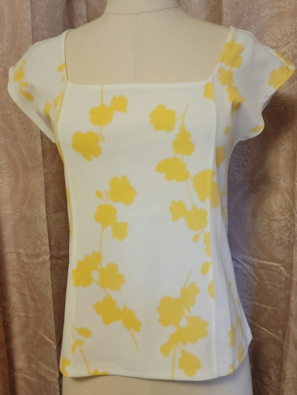 Ann Taylor Women's Square Neck Floral Print Top - Yellow/White XS